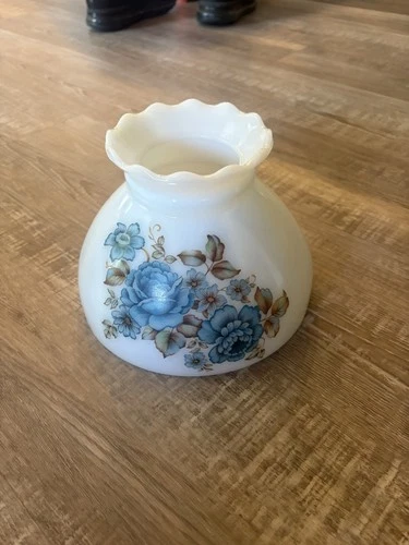 Vintage Milk Glass Ruffled Top Lamp Shade Flowers 8” Fitter 6” Tall Excellent