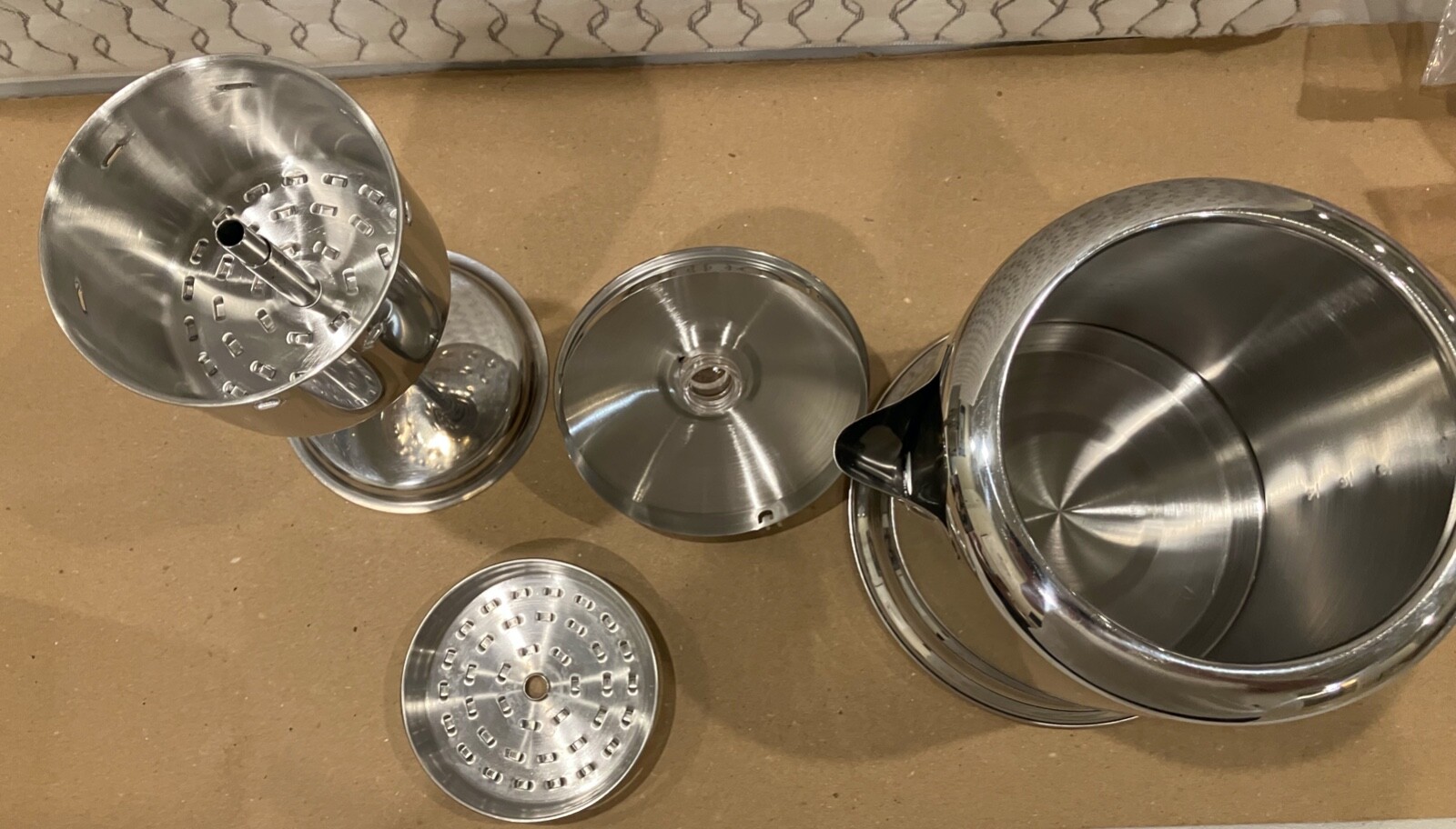 Farberware 50124 Classic Yosemite Stainless Steel Coffee Percolator 8