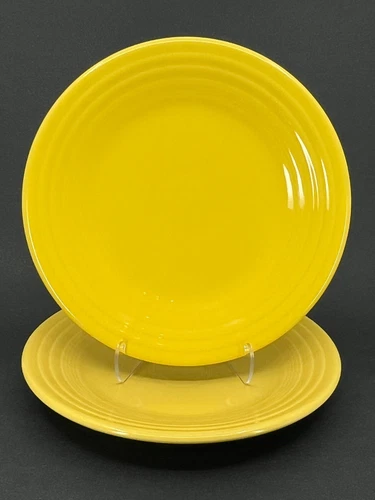 2 Fiesta Fiestaware Luncheon Plates YELLOW SUNFLOWER  9"D Classic Rim PLATES