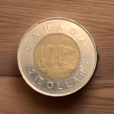 1996 Canada 2 Dollar Queen Elizabeth II Bi-Metallic Polar Bear Canadian Coin #1