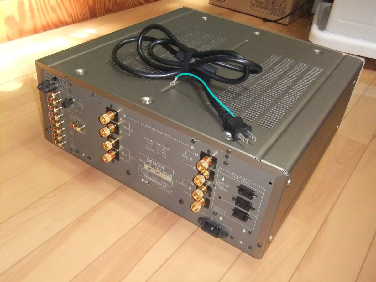 DENON Denon PMA-2000Ⅲ Integrated Amplifier in perfect DENON Denon PMA-2000Ⅲ Integrated Amplifier in perfect