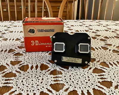 Vintage Sawyer s Black Bakelite Stereoscope 3-D View-Master Model E with the Box