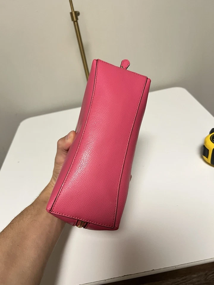 Estuche cosmético de cuero Coach - rosa fresa Foto 4 de 4