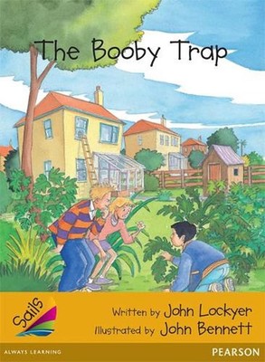 Sails Fluency Gold: Booby Trap by John Lockyer (English) Paperback Book