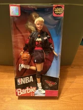 Vintage 1998 Mattel Barbie NBA Atlanta Hawks Basketball Collectible #20734