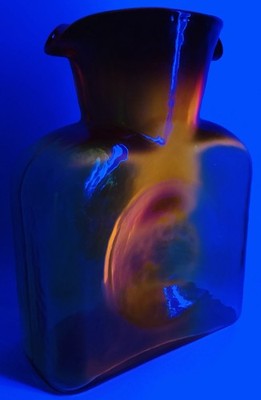 GLOWS  Vintage BLENKO Amberina Tangerine Double Spout ART GLASS Water Bottle