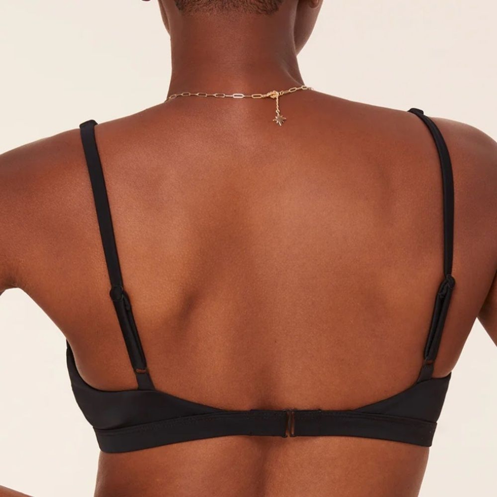 Andie The Crete Bikini Top Swimsuit Black size Medium D/DD NWT