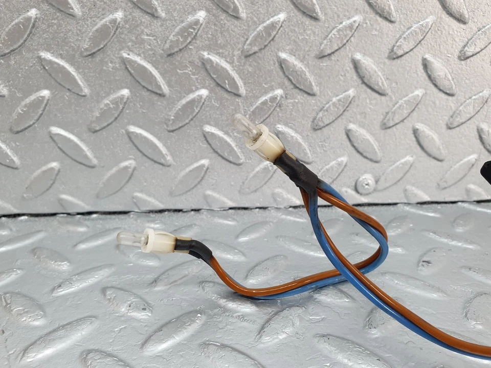 ⚙43725⚙ Cable de luz de control de calefacción cupé Mercedes-Benz C126 380SEC 09968700 Foto 2 de 4