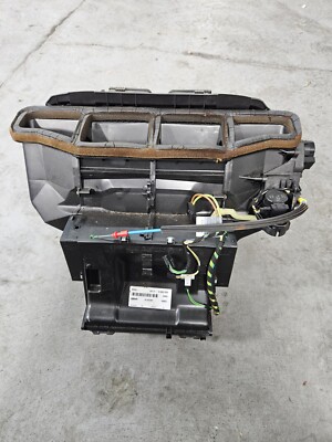 OEM BMW E46 325xi HVAC Heater Box A/C Control Unit Housing 64116902870 