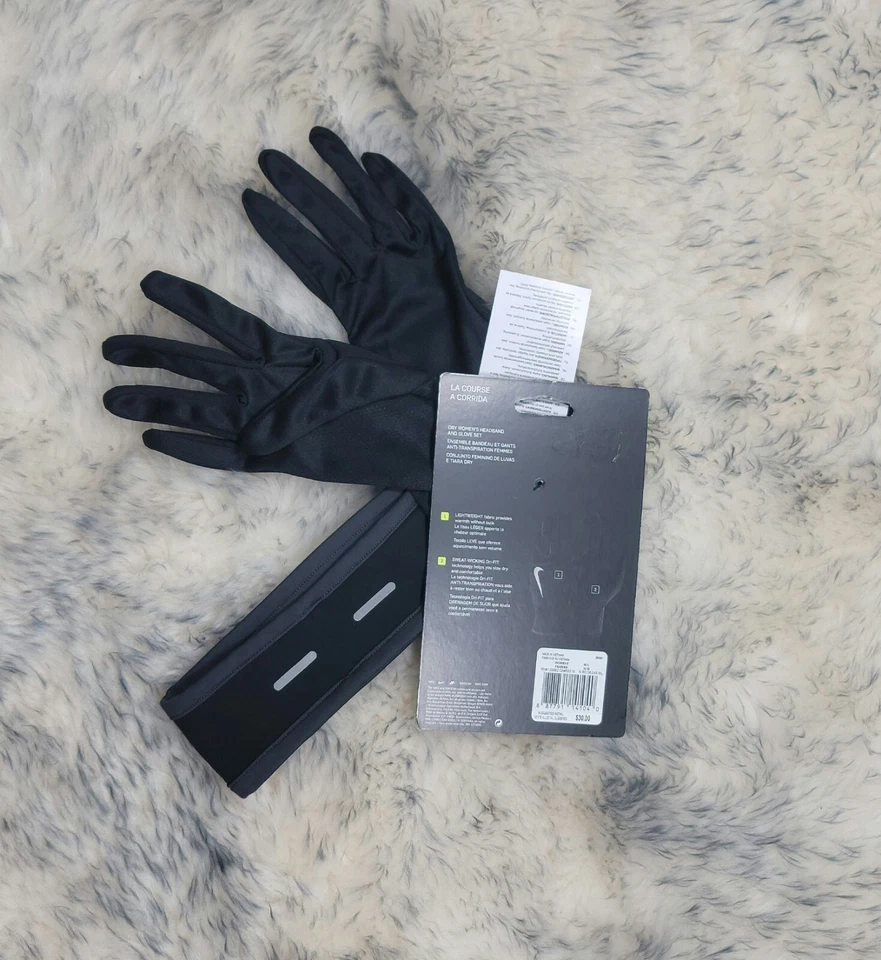 NUEVO CON ETIQUETAS CONJUNTO DE DIADEMA Y GUANTES PARA CORRER NIKE DRY PARA MUJER LOGOTIPO M/L NEGRO CON GRIS  Foto 4 de 4