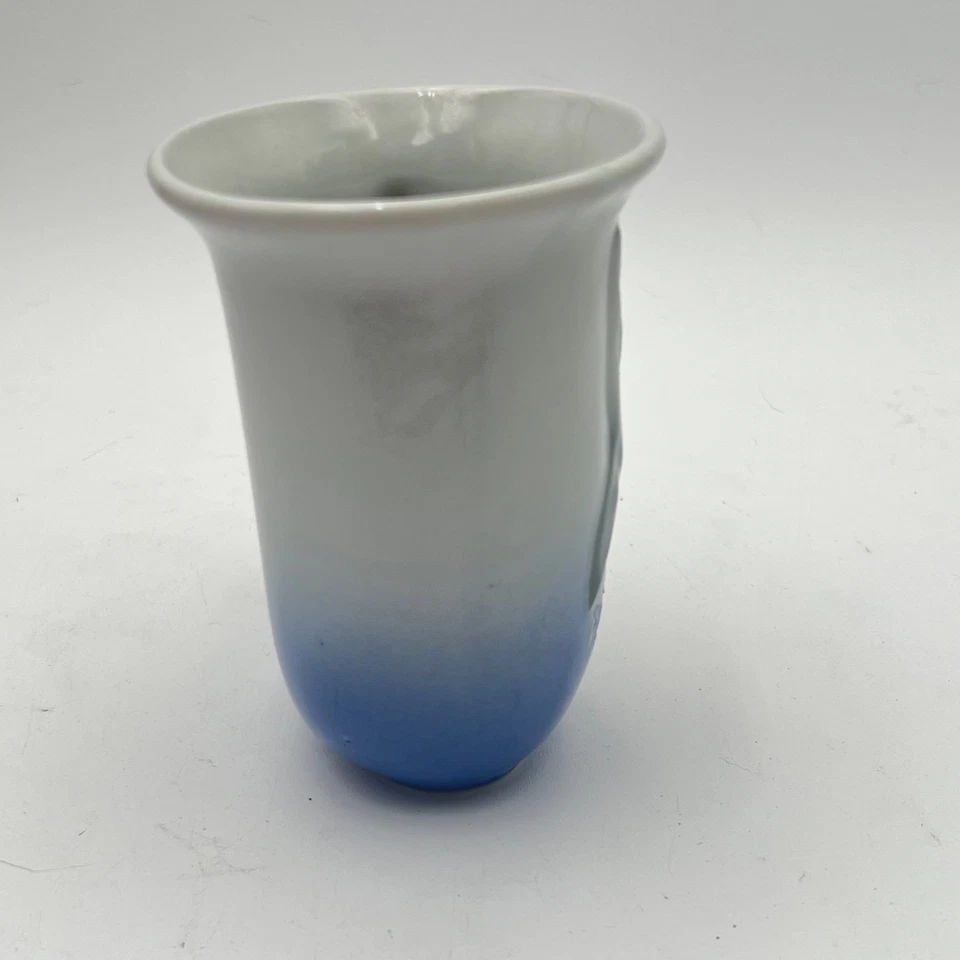 Caneca golfinho 3D vintage vida marinha oceano azul e branco cerâmica cabo de barbatana cauda - Imagem 2 de 4