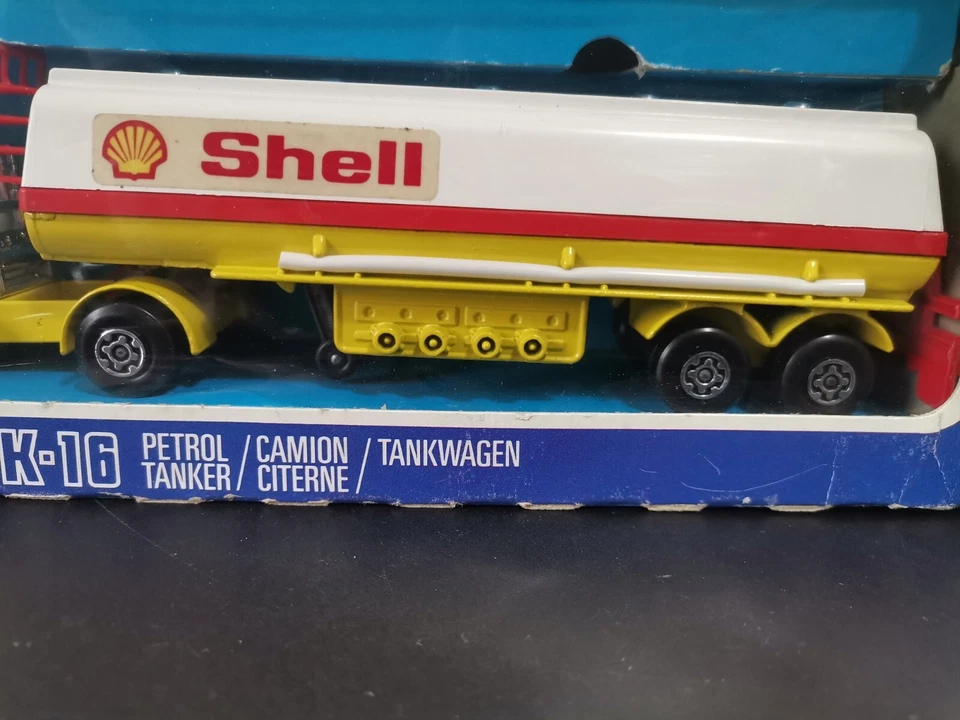 MATCHBOX SUPER KINGS K-16 PETROL TANKER SHELL - Immagine 4 di 4