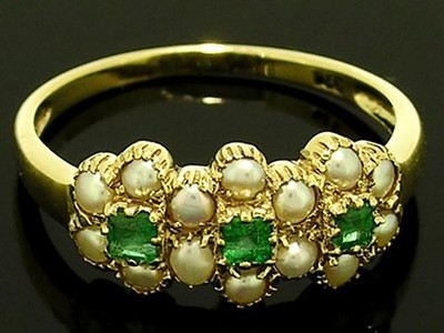 Genuine Gold Natural Emerald & Pearl Blossoms Trilogy Ring custom size 9K 18K