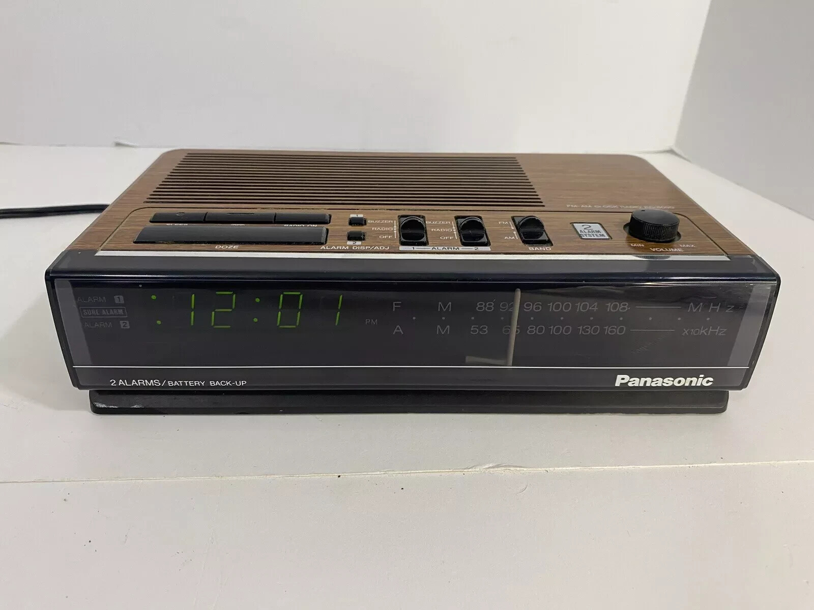 Digital Alarm Clock Radio Vintage Panasonic Model RC 6090 AM FM 2 Band