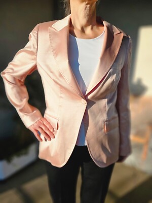 Escada- Original: Eleganter Seidenblazer, nicht getragen, rosé, Größe44