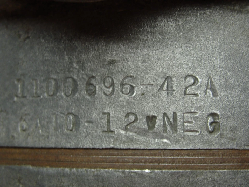 Corvette Chevy II 1100696 1966 con fecha 6A10 OEM DELCO REMY ALTERNADOR TI 42 A Foto 3 de 4