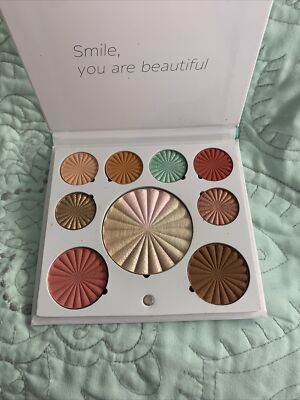 OFRA COSMETICS GOOD TO GO MINI MIX FULL FACE PALETTE ~ BRAND NEW!