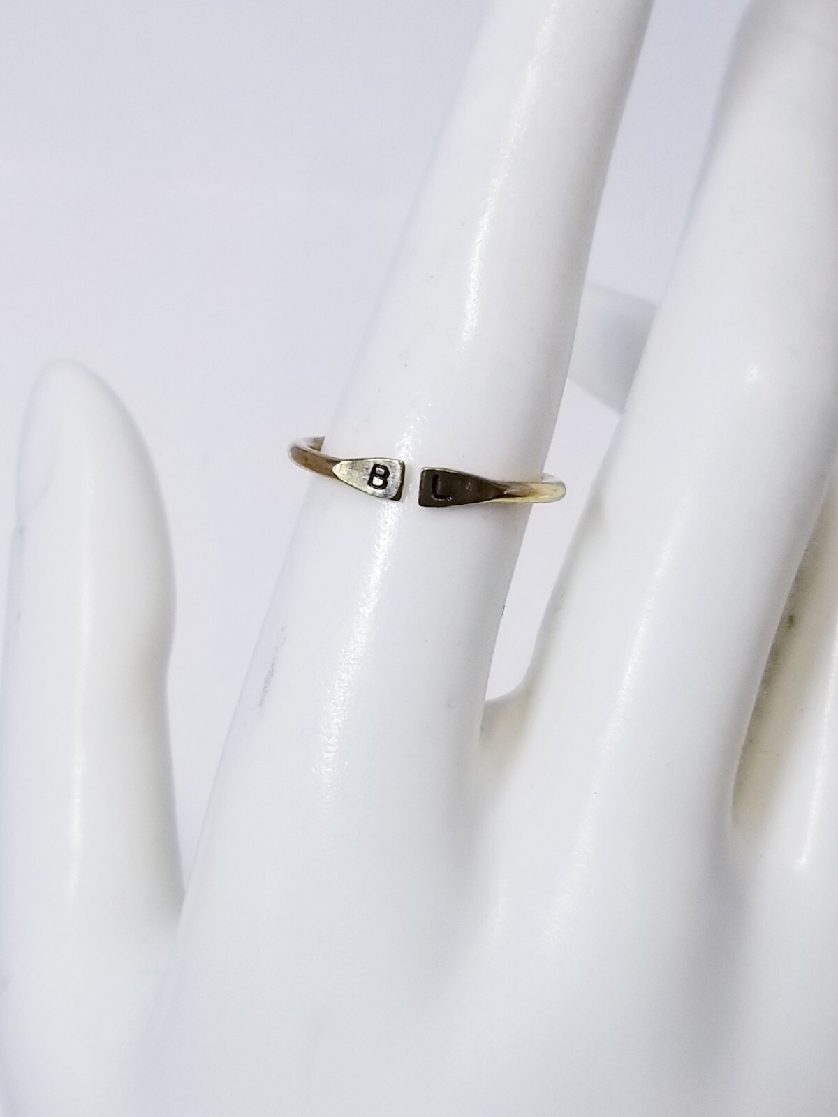 Simplistic By Byanka Personalized Initial Open Ri… - image 2