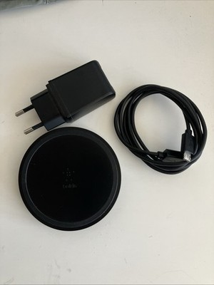 Belkin Boost Up Wireless Charging Pad 10W - Schwarz (F7U082VFBLK)