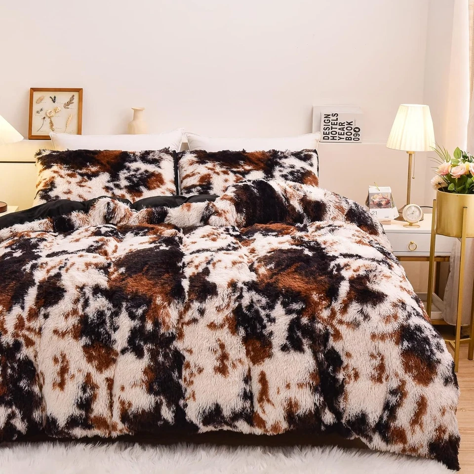 Luxurious Cow Print Duvet Cover Set - King Size Super Soft Velvet Bedding - Image 3 of 4