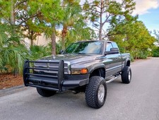 2002 Dodge Ram 2500 4X4 SLT Laramie 5.9L 24V Turbo Diesel NV5600 6 Speed Manuel