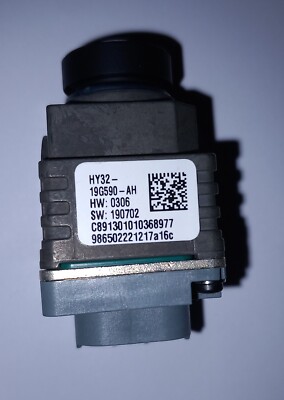 PRICE DROP! NEW Original Range Rover camera HY32-19G590-AH (HY3219G590AH)