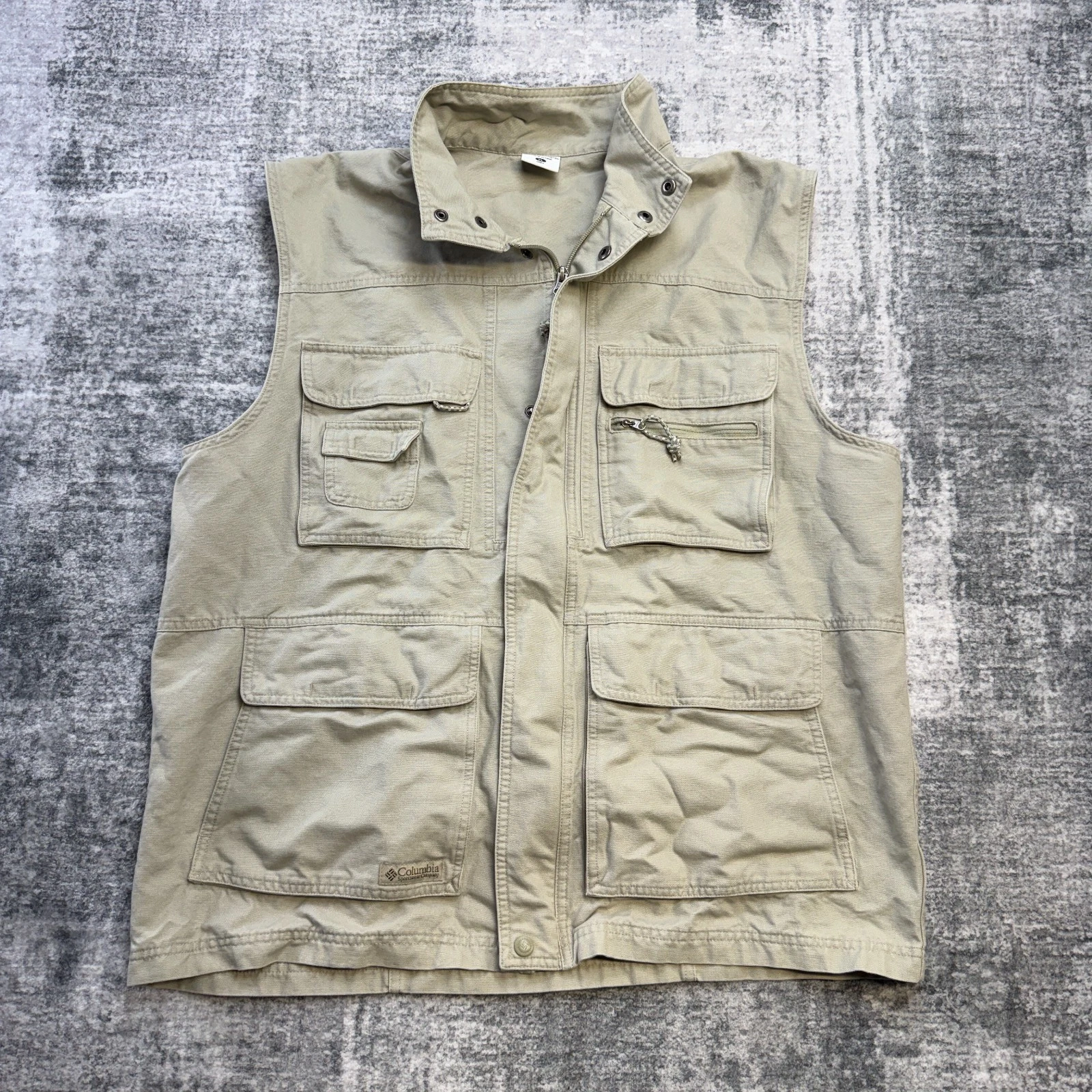 Columbia Vest Mens XL Khaki Cotton Canvas Utility Pockets Safari Guide Hiking
