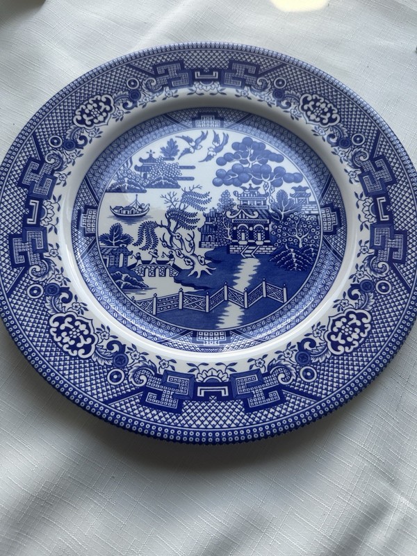 Burslem Royal Stanford Blue Willow Dinner Plate