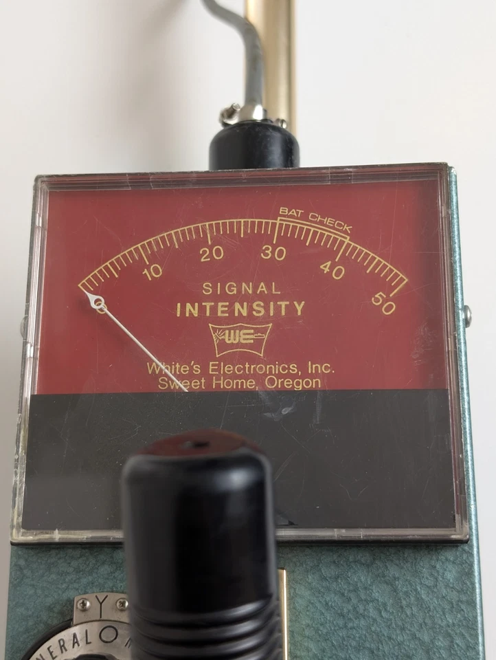Detector de metais White's Gold Master – Testado e funcionando – Vintage feito nos EUA - Imagem 4 de 4
