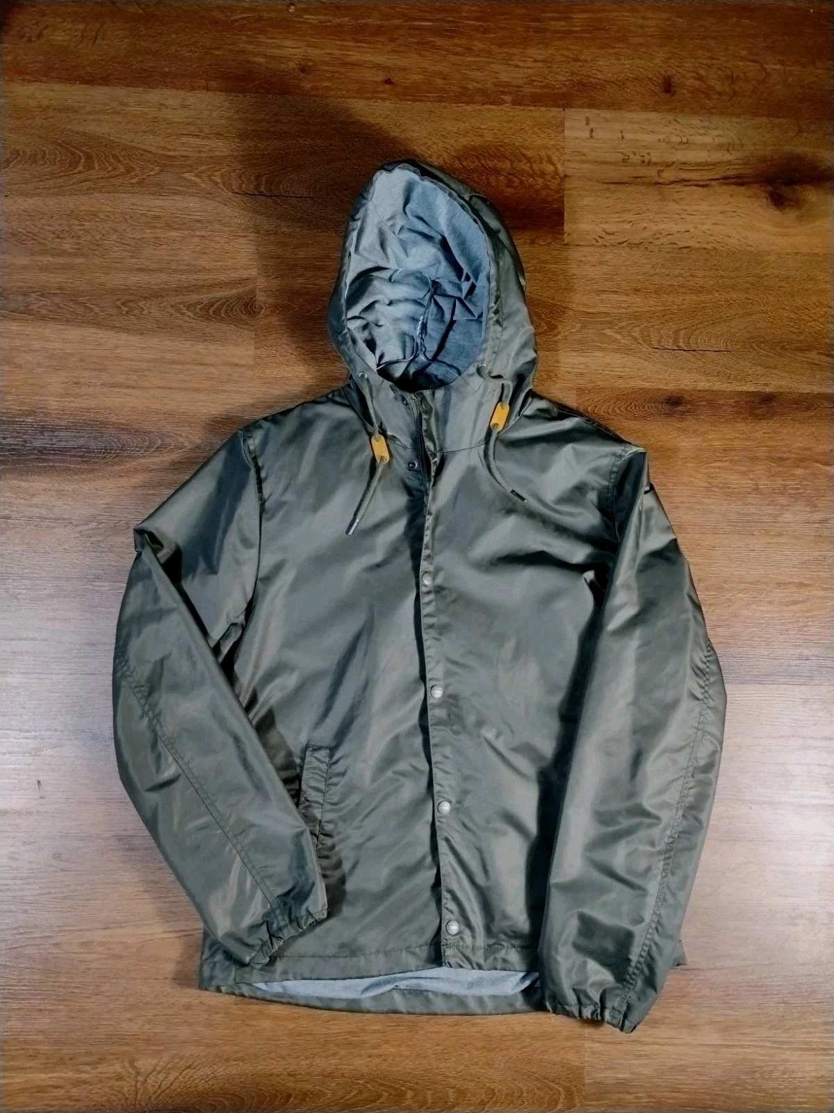 Levis Flight Bomber Jacket Men's Medium Black Satin Hooded Full Zip Streetwear