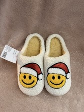 Slippers Santa Smiley Face Christmas Slippers New With Tag Unisex Size 4-10 sm