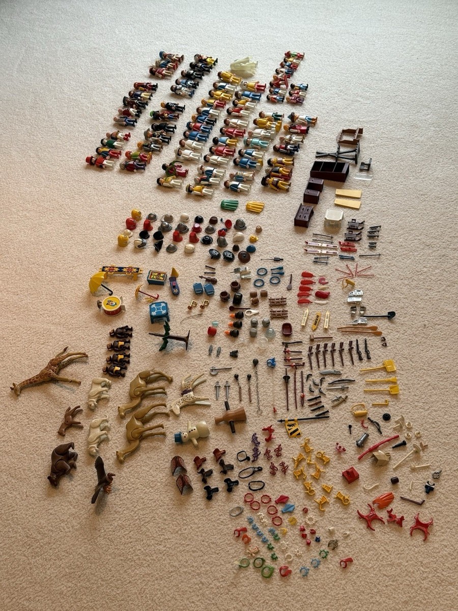 playmobil 4点まとめ売り Playmobil Large Lot Mixed Vtg Animals Knights Pirates Circus