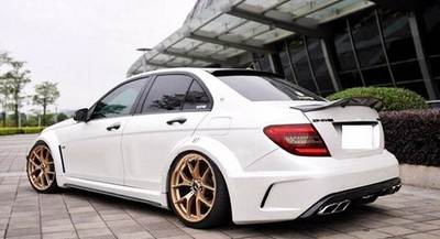 Passend für Mercedes Benz C Klasse W204 Heck Kohlefaser Spoiler R Style (Aufk...