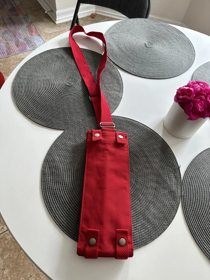 Bolsa de vino Diesel - Tiene capacidad para 3 botellas. Pick Nick Wine Tot! Bolsa de vino tinto Foto 2 de 4