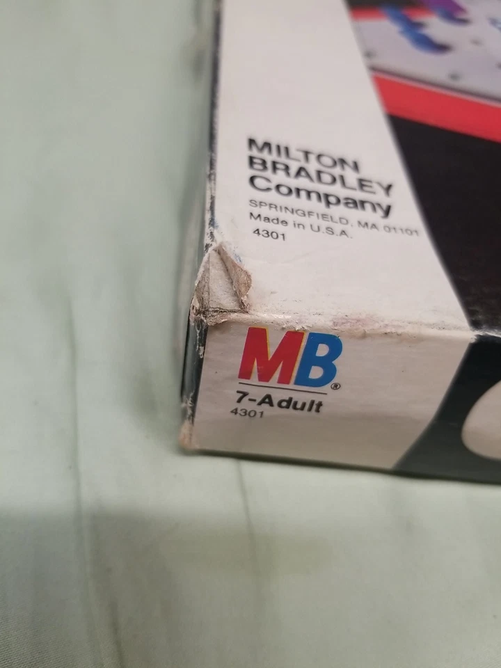 Dragon Chinese Checkers 1973 de Milton Bradley completo en buen estado Usado Foto 2 de 4