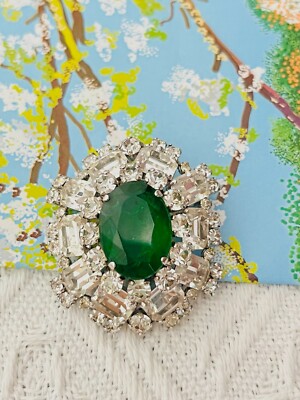 Christian Dior Vintage 1970 Smaragdgrün Oval Kristalle Marquise gewölbt, Brosche