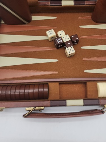 Vintage Backgammon Set + Travel Case-Tan - Picture 3 of 5