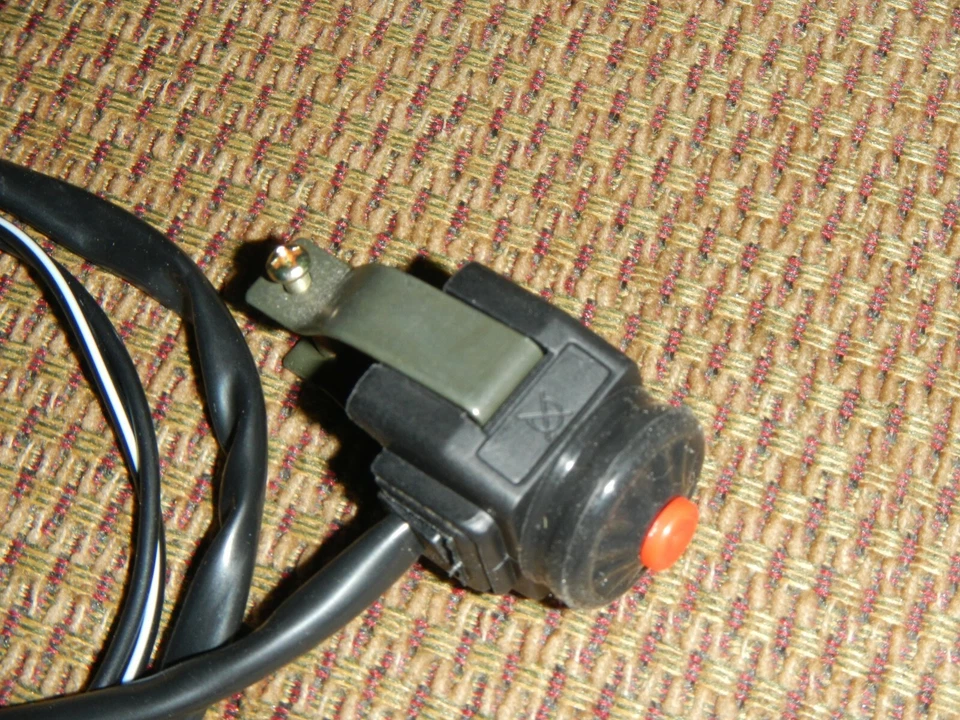 Kill switch Run Stop FITS: Maico Montesa 125 175 250 370 380 360 400 490 450 - Image 4 of 4