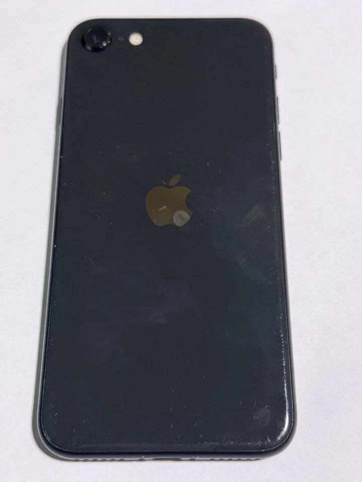 iPhone SE 2022 64GB Unlocked Light Scratches Around Phone Works Great - Image 2 of 3