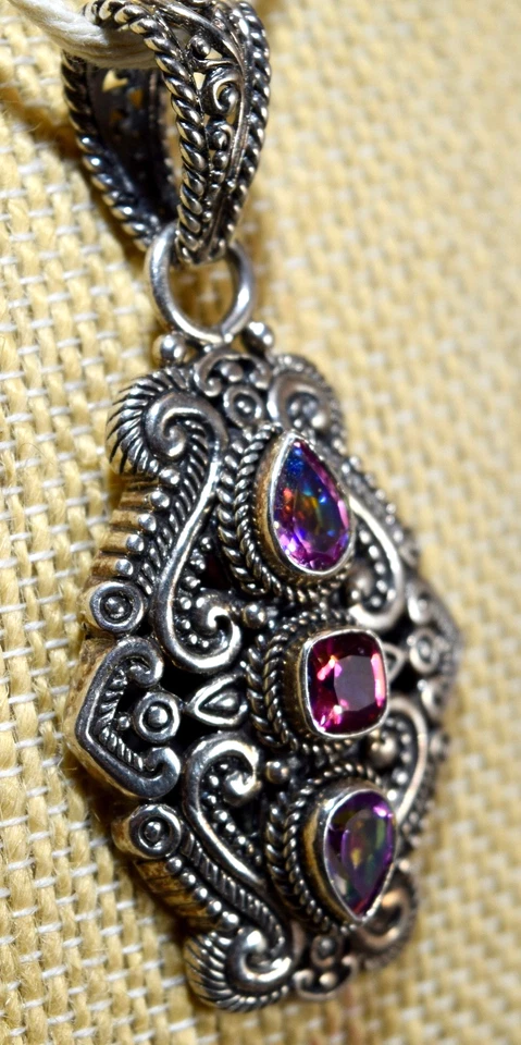 COLGANTE SARDA PLATA ESTERLINA 925 TOPACIO MÍSTICO ROSA PURO Y LÁGRIMA INGLESA SIN RESERVA Foto 3 de 4