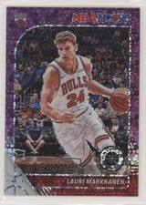2019 Panini NBA Hoops Premium Stock Purple Disco Prizm Lauri Markkanen #27 09bq
