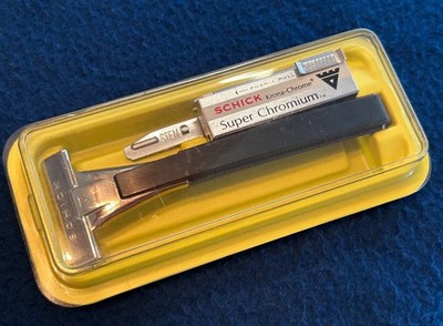 Vintage Schick Razor Type L M12 Black Handle Injector