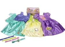 Disney Princess Dress Up Trunk 21-Piece Deluxe Costume Set, FITS SIZE 4-6X New