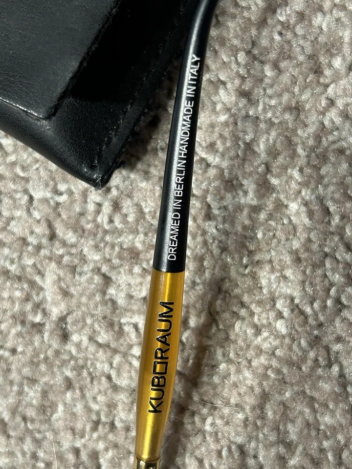 Gafas de sol Kuboraum Mask P2 ámbar hechas a mano en Italia - soñadas en Berlín Foto 3 de 4