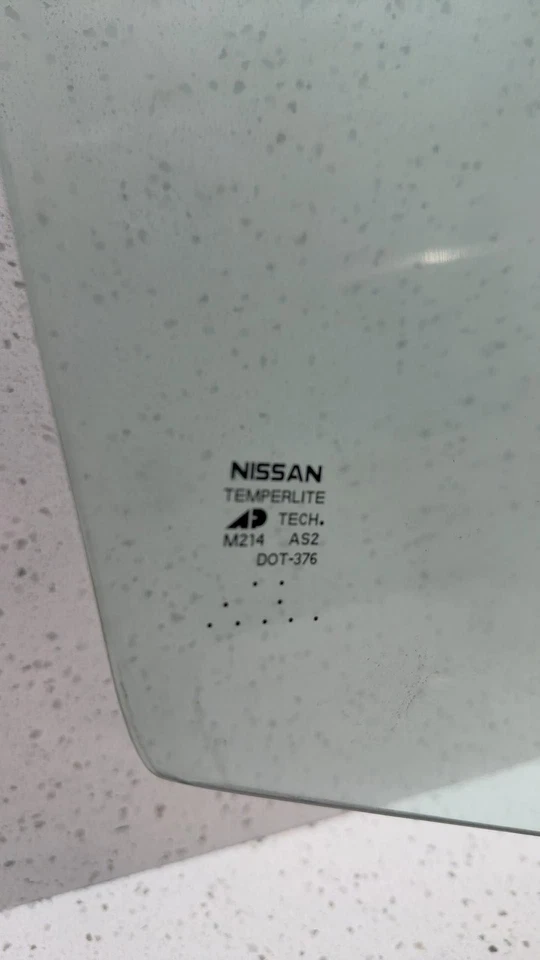 00 01 02 03 04 05 06 NISSAN SENTRA Front Door Glass/window Nissan Right - Image 4 of 4