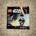 LEGO Star Wars: First Order General (5004406) -RETIRED SET