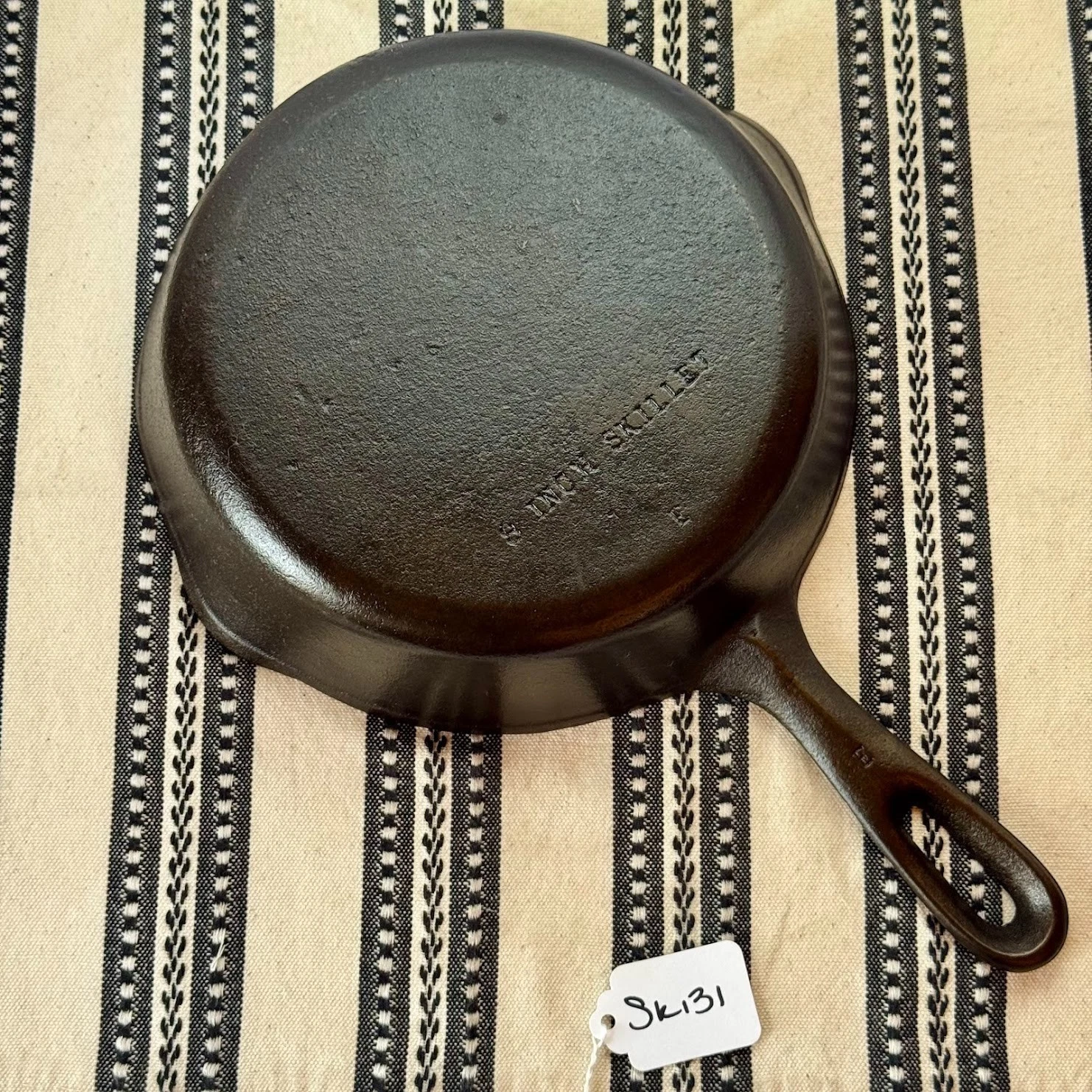 Wagner Ware Unmarked No. 5 E Cast Iron Skillet