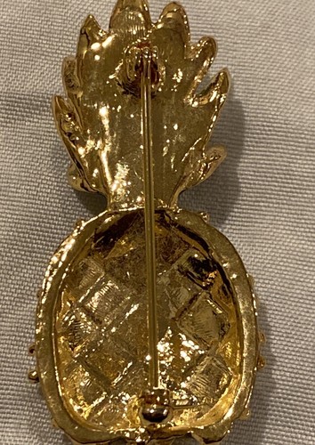 BEAUTIFUL Vintage Goldtone Rhinestone Crystals PINEAPPLE Brooch - Picture 5 of 6