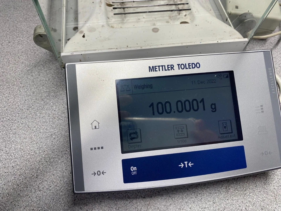 Mettler Toledo XS104 Analytical Balance Scale,   120g  Max,  d = 0.1 mg - Image 3 of 4