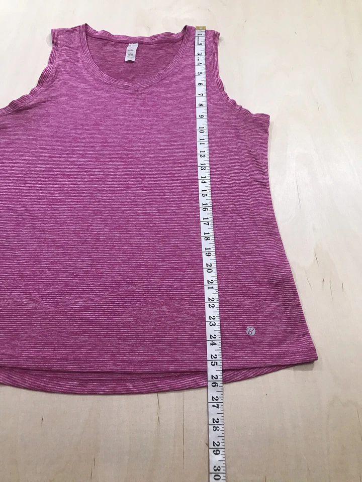 Camiseta sin mangas Bally Total Fitness rosa para mujer talla grande Foto 2 de 4